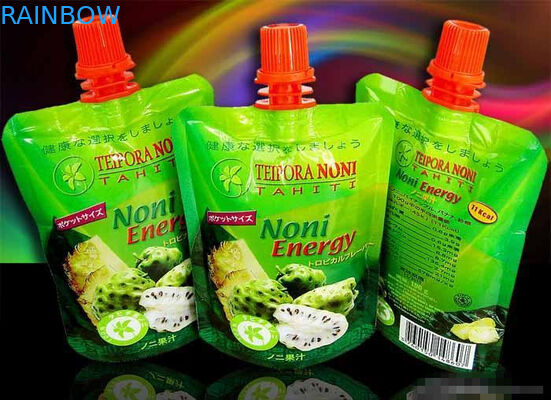 น้ำผลไม้บรรจุถุงพวยพร้อมหมวก