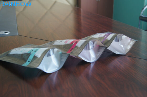 Doypack อาหารสัตว์พลาสติกออกแบบเองสำหรับบรรจุภัณฑ์อาหารด้วย Ziplock