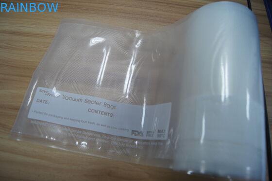 บรรจุภัณฑ์อาหารพลาสติกกลิ้งถุงสูญญากาศด้านนูนและด้านการพิมพ์