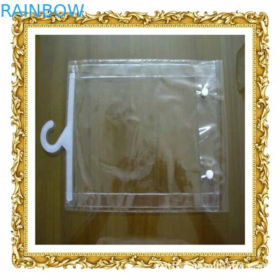 บรรจุภัณฑ์ถุงพลาสติกผนึกสำหรับชุดชั้นใน / เสื้อผ้าบุรุษพร้อมที่แขวนจอแสดงผล