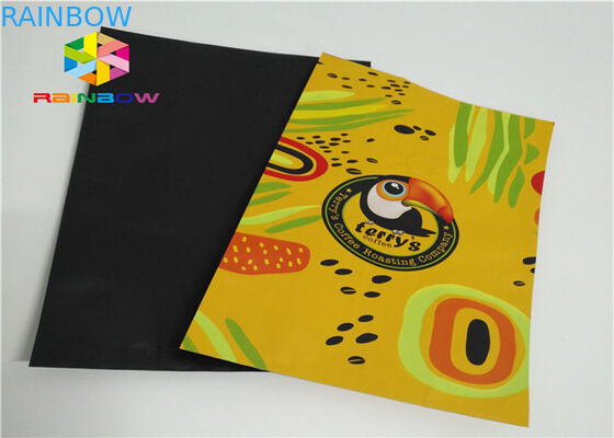 ถุงบรรจุภัณฑ์เป้าเสื้อกางเกงหยดกาแฟพิมพ์แบบกำหนดเองสำหรับกาแฟคั่วกับวาล์วและกาแฟกระป๋องผงถั่วกระเป๋า