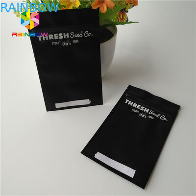 ถุงพลาสติกใสหน้าต่างบรรจุภัณฑ์แข็งทนต่อการแข็งตัวพร้อมรูออก