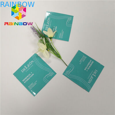 ตราสามด้านแบบกำหนดเองพิมพ์ Stand Up Pouches กระเป๋าเครื่องสำอางอลูมิเนียมฟอยล์