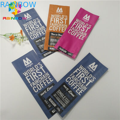 รูปสี่เหลี่ยมตรา Matte เสร็จฟอยล์บรรจุถุงเป้าเสื้อกางเกงทรงกาแฟถุงพร้อมวาล์ว