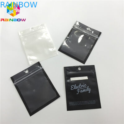 พลาสติกใสด้านหน้า Mylar Ziplock Stand Up Pouches สามด้านซีลสำหรับสาย USB