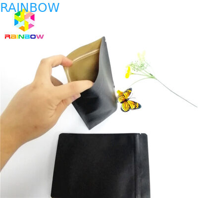 กระดาษคราฟท์สีดำพิมพ์ถุงกระดาษแบบกำหนดเองได้เอง