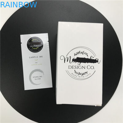 กระเป๋าใส่ตัวอย่างขนาดเล็กแบบใช้แล้วทิ้งสำหรับน้ำยาทำความสะอาดผิวหน้า Eye Serum ซองปิดผนึกสามด้านสำหรับผลิตภัณฑ์แต่งหน้า