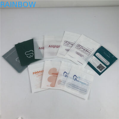 Matt Black Braces Aligners Flat Mylar Ziplock กระเป๋าด้านหน้าใสสำหรับอุปกรณ์เสริมฟัน