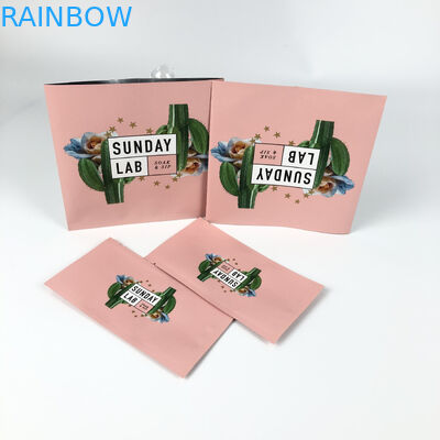 บรรจุภัณฑ์ดอกไม้แห้ง ศูนย์การพิมพ์ถุงความร้อน Mylar สีชมพู ถุงปิดผนึกสามด้าน