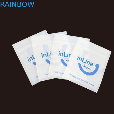 สีดําแมท กระเป๋าบรรจุ Ziplock ขนาดเล็กที่สามารถนําไปใช้ได้อีกครั้ง สําหรับกระเป๋าปรับที่มองไม่เห็นใส กระเป๋าบรรจุเครื่องกําจัดเส้นเลือดขอด