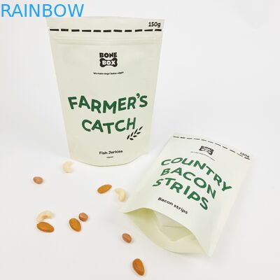 วัสดุมือสีขาวและตัวยืนรวมอยู่ในกระเป๋าของขวัญส่วนบุคคล