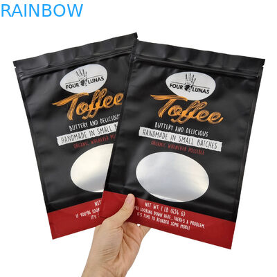 ลักษณะของกระเป๋าอาหารสัตว์เลี้ยงที่มีการออกแบบโปร่งใสและปิดซิป