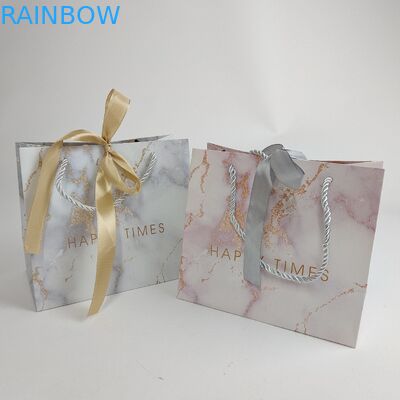 กระเป๋ากระดาษที่กําหนดเอง กระเป๋ากระดาษย่อยสลายชีวภาพ สําหรับการช้อปปิ้ง ด้วยการพิมพ์โลโก้