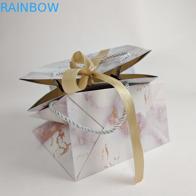 กระเป๋ากระดาษที่กําหนดเอง กระเป๋ากระดาษย่อยสลายชีวภาพ สําหรับการช้อปปิ้ง ด้วยการพิมพ์โลโก้