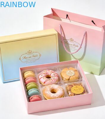 ราคาอาหารพรีเมียม ฐานพับและกล่องฝาสําหรับเค้ก ซูชิ มะครอน เซอร์เด้ต อาหารอร่อย กล่องของขวัญเบเกอรี่ ชุดพร้อมกระเป๋ากระดาษ