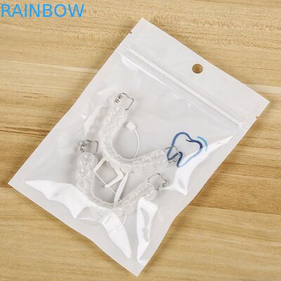 Custom Flat Zip Lock Mylar Bags One Side Transparent Zipper Retainers สําหรับฟันปลอม กระเป๋าบรรจุกระเป๋าสะสมที่ชัดเจน