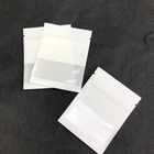 ขนาดโลโก้สีขาวที่กำหนดเอง OEM กระดาษคราฟท์ที่สามารถปิดผนึกได้พร้อมหน้าต่างโปร่งใสสำหรับถุงบรรจุเครื่องประดับเมล็ดกาแฟ