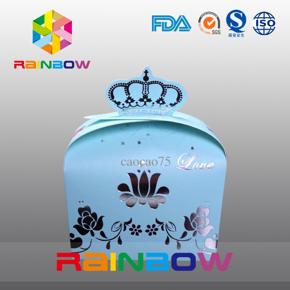 ถุงกระดาษแบบกำหนดเองฟรีรูปร่างที่กำหนดเองพร้อมที่จับสำหรับของขวัญ / บรรจุภัณฑ์ขนม