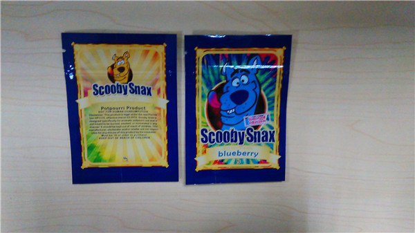 4 กรัม 6 กรัม 10 กรัม Scooby Snax เครื่องเทศซิปขนาดเล็กเครื่องเทศถุงธูปสมุนไพร ODM ODM
