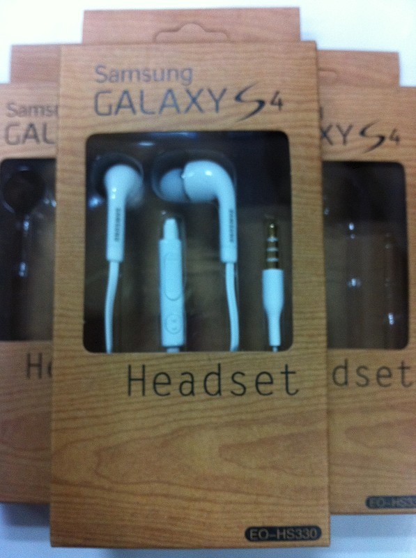 บรรจุภัณฑ์กล่องกระดาษพิมพ์สีน้ำตาลสำหรับกล่องบรรจุหูฟัง / หูฟังพร้อมจอแสดงผล