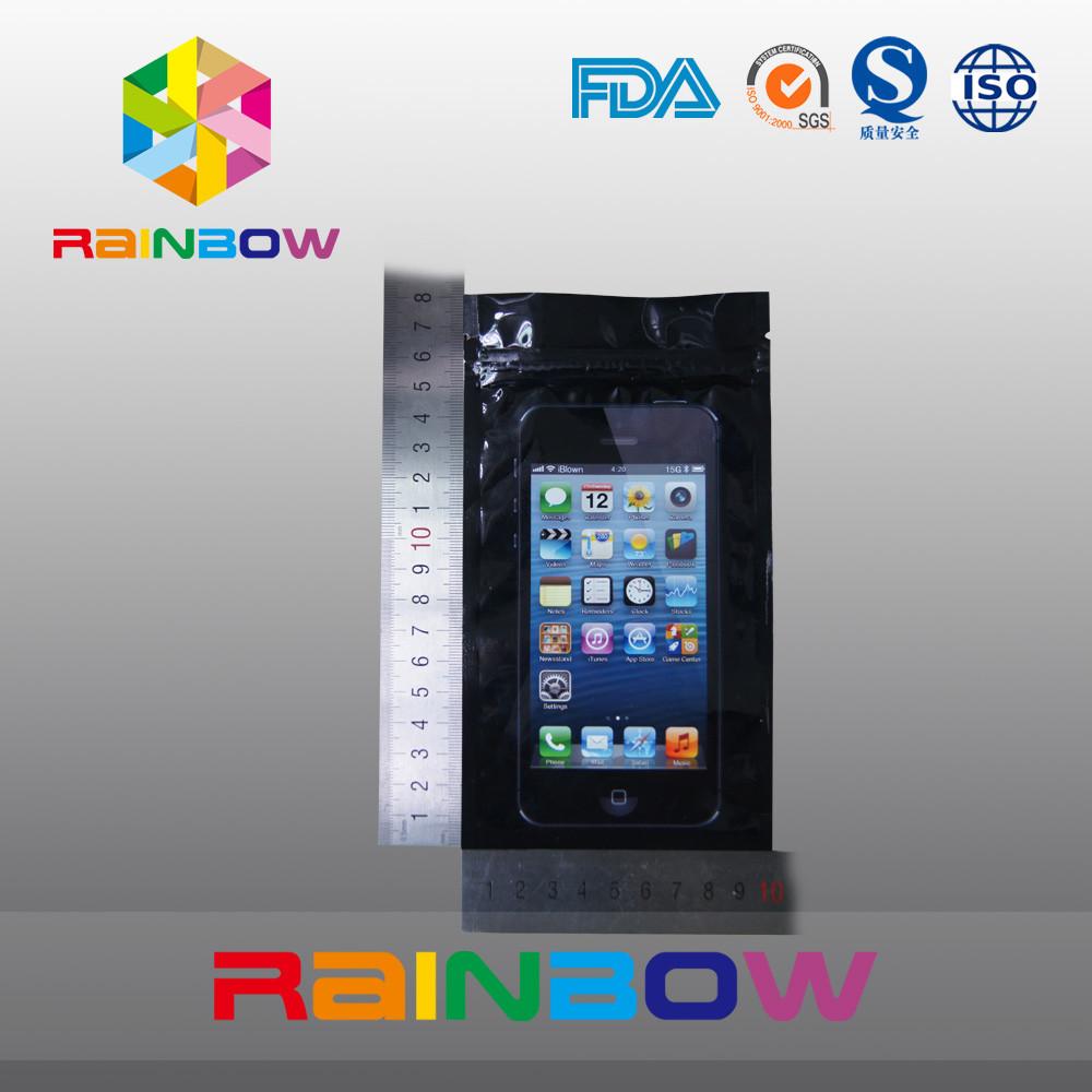 บรรจุภัณฑ์โทรศัพท์ถุงป้องกันไฟฟ้าสถิตย์แบบอักษรขนาดใหญ่ที่มีรูแขวน