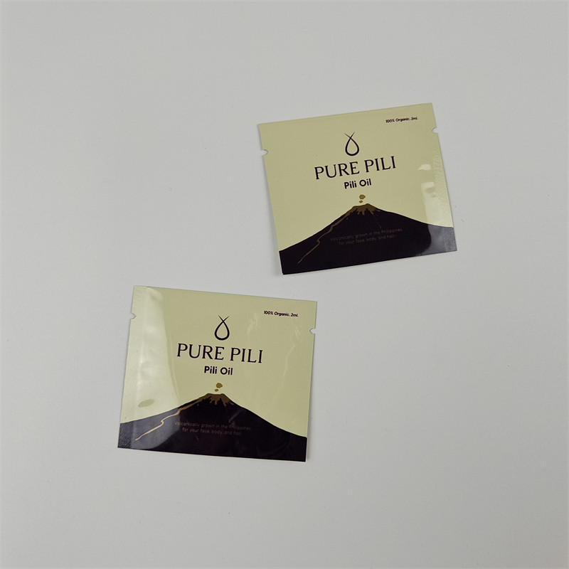 กระเป๋าบรรจุเครื่องสําอางมืออาชีพ Max.10 สี กระเป๋าเรียบ Free Sample Packages