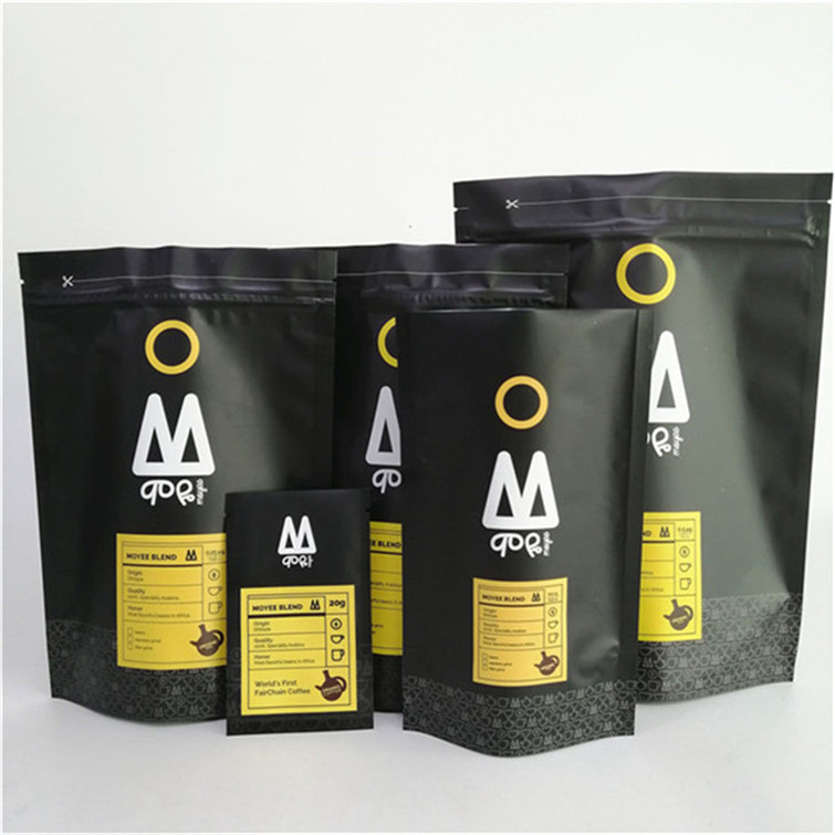 ความหนาตามสั่ง ป้องกันกลิ่น ป้องกันความชื้น วัสดุอะลูมิเนียม PE สําหรับบรรจุอาหารว่าง