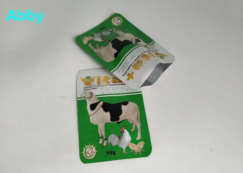 Quad Seal Tear Pet Food Bag การปรับเปลี่ยนขนาด สําหรับอาหารไก่ / วัว / แกะ