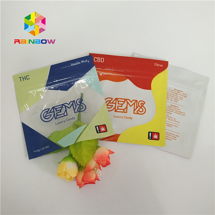 สามถุงพลาสติกพิมพ์ปิดผนึกบรรจุภัณฑ์ลูกอม Gummy กำหนดเองด้วย Ziplock