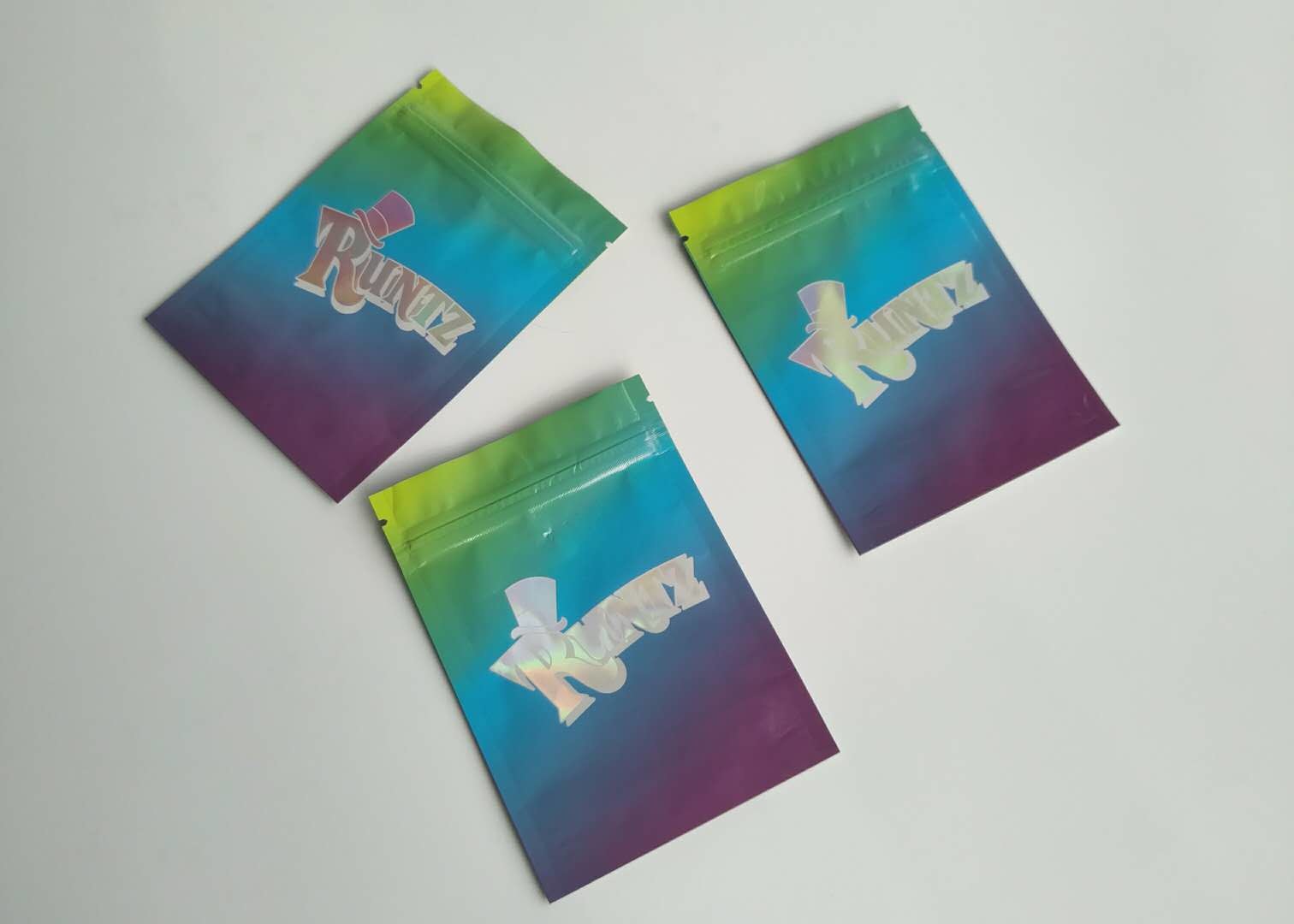 ถุงพลาสติกทนเด็กบรรจุภัณฑ์ถุงซินดี้ Runtz ซิปเสร็จฟอยล์