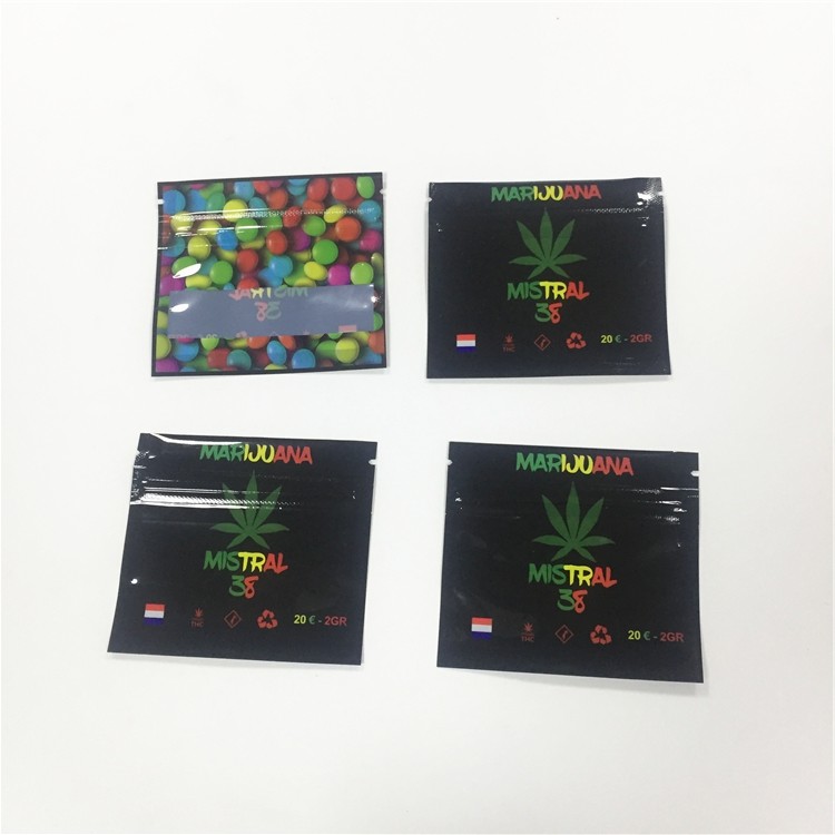 ลามิเนตวัสดุพลาสติกถุงบรรจุภัณฑ์ CBD Gummy Candy Bag พิมพ์แบบกำหนดเอง