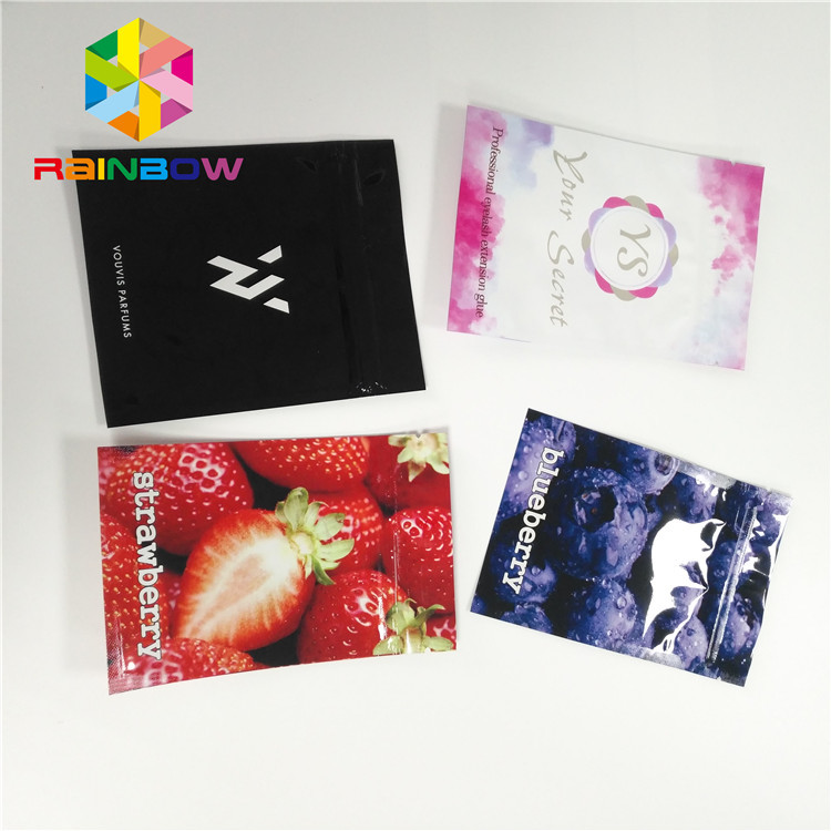 เคลือบอลูมิเนียมฟอยล์บรรจุภัณฑ์ถุงซีลสามด้านกระเป๋าสำหรับชุดแต่งหน้าเครื่องสำอาง