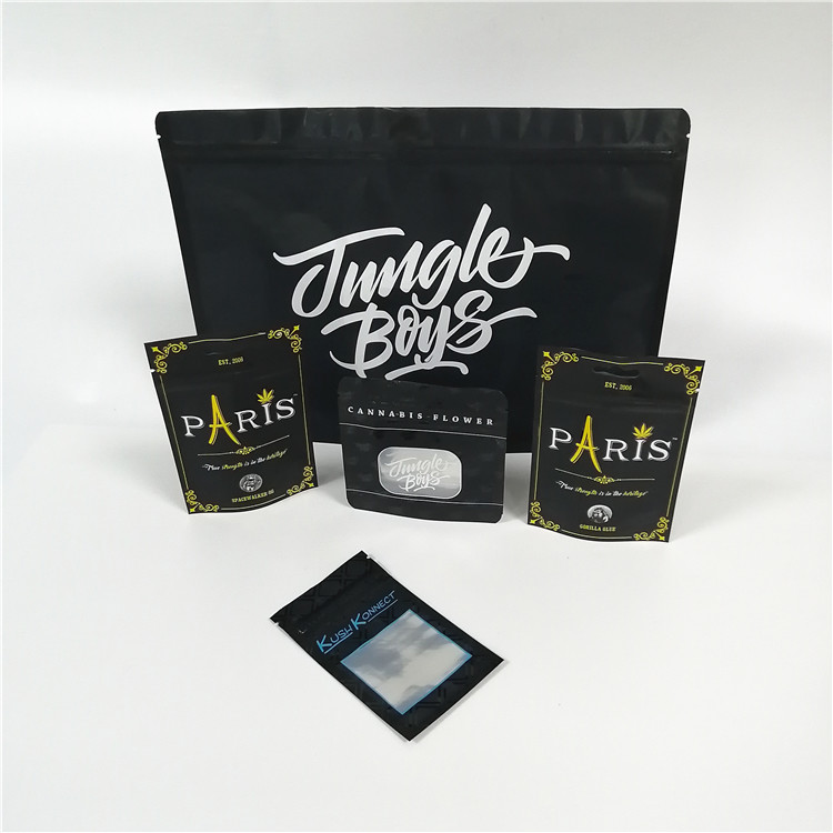 การพิมพ์ดิจิตอล Stand Up Pouch CBD บรรจุภัณฑ์พิสูจน์กลิ่นด้วยหน้าต่างใส