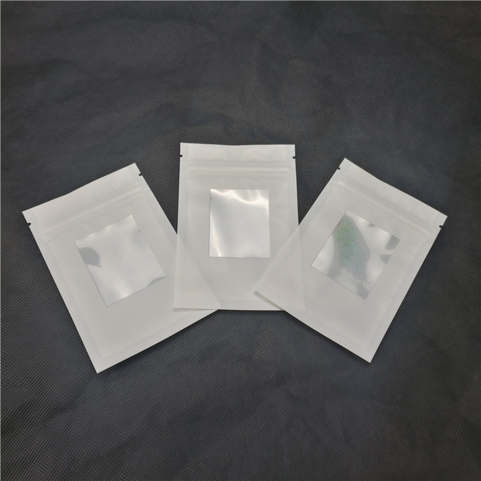 กราเวียร์พิมพ์บรรจุภัณฑ์เครื่องสำอางกระเป๋า Charm สร้อยคอเครื่องประดับกระเป๋าเอง