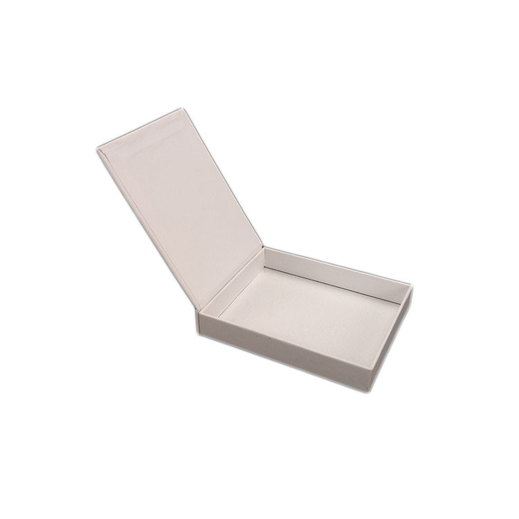 กล่องของขวัญบรรจุภัณฑ์เครื่องประดับฝาแม่เหล็กเคลือบโลหะ