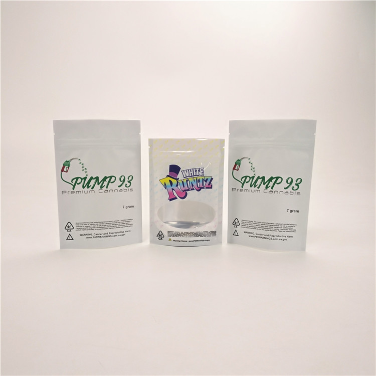 ตัวอย่างฟรี CBD ถุงป้องกันเด็กที่กำหนดเอง runtz จังเกิ้ลคุกกี้ยากระเป๋าพร้อมหน้าต่าง