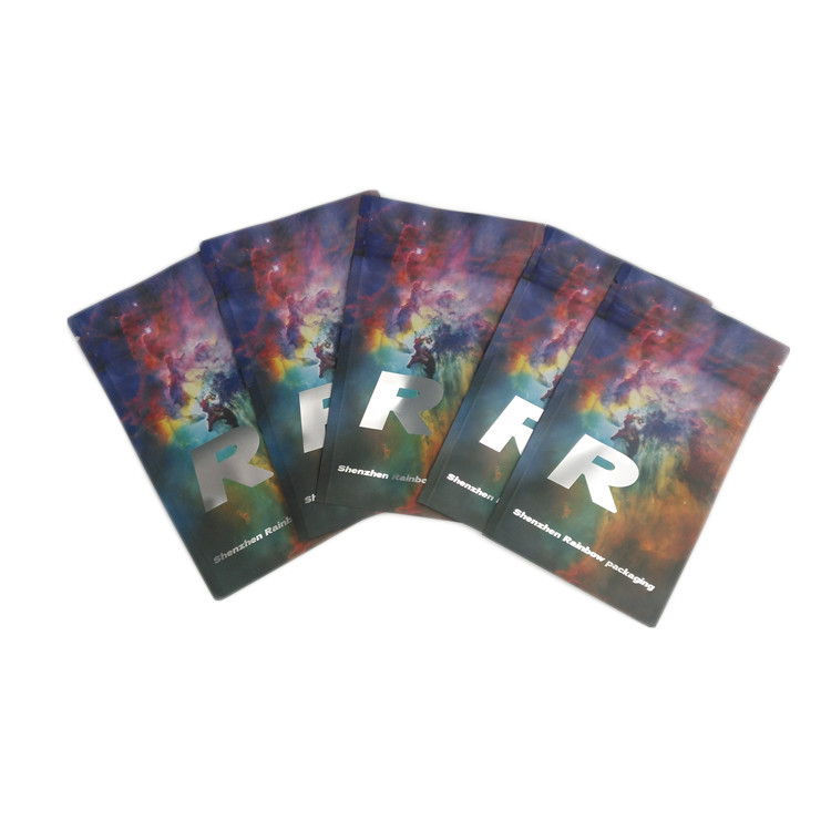 การพิมพ์แบบกำหนดเองอลูมิเนียมฟอยล์บรรจุภัณฑ์ขนมเด็กทนถุง Mylar Matt Smell Proof Childproof Ziplock Pouch