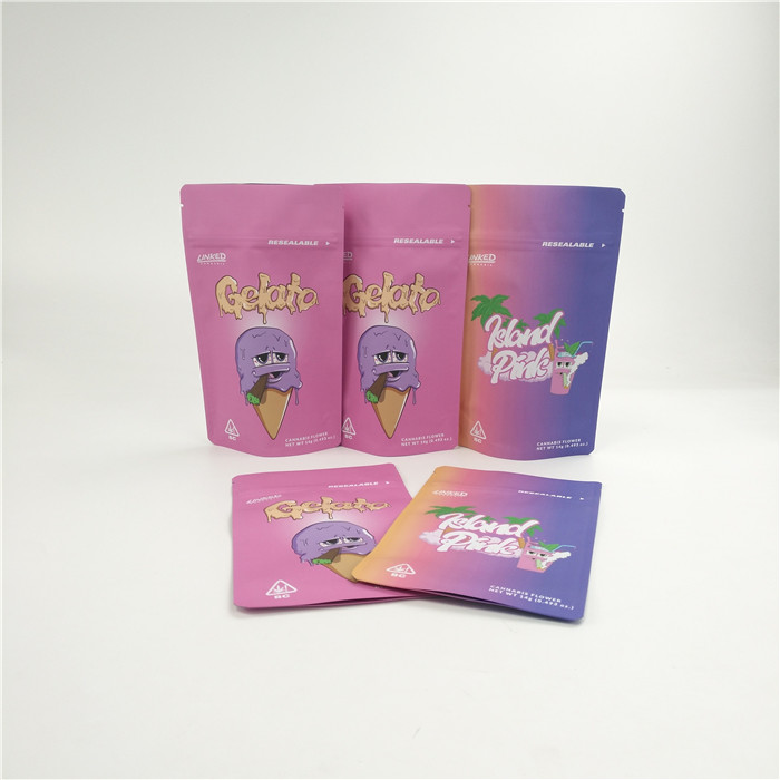 Soft Touch Smell Proof 3.5g 7g ยืนขึ้นถุงสำหรับกัญชากัญชาคุกกี้ Doypack ที่ทนต่อเด็ก