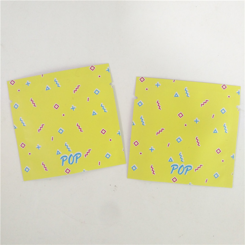 เครื่องบดเกลือพริกไทยพลาสติกลามิเนตส่วนบุคคลบรรจุภัณฑ์ซองผงย่อยสลายได้พร้อมหน้าต่าง