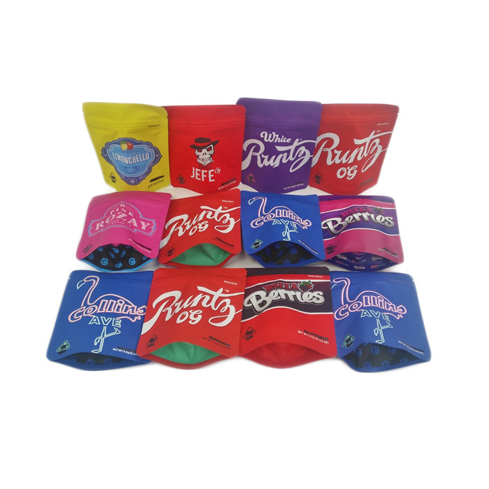 พร้อมส่ง Smell Proof 3.5g Pouch Foil Zipper Soft Touch Edible Resealable Cannabis Flower Packaging Mylar Bag