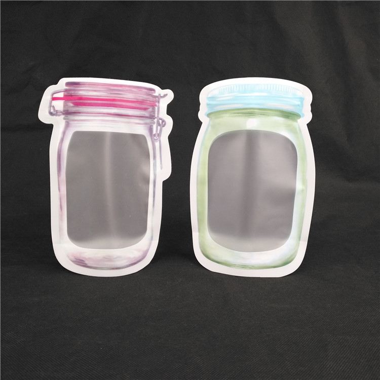 โลโก้การพิมพ์รูปทรงพิเศษ Food Grade Juice Milk Jelly Liquid Stand up Bottle Shape Sachets