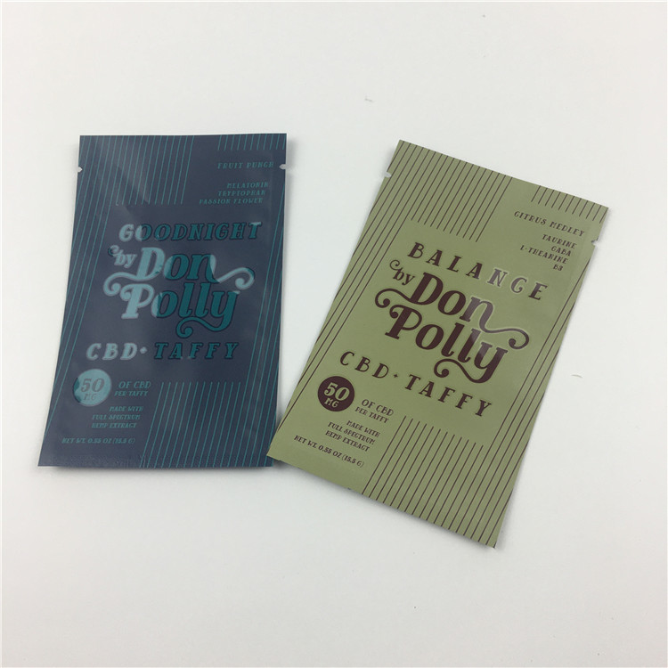 พลาสติกพิมพ์ UV ฟอยล์ Mylar Ziplock ยืนขึ้นกระเป๋าพร้อมหน้าต่าง