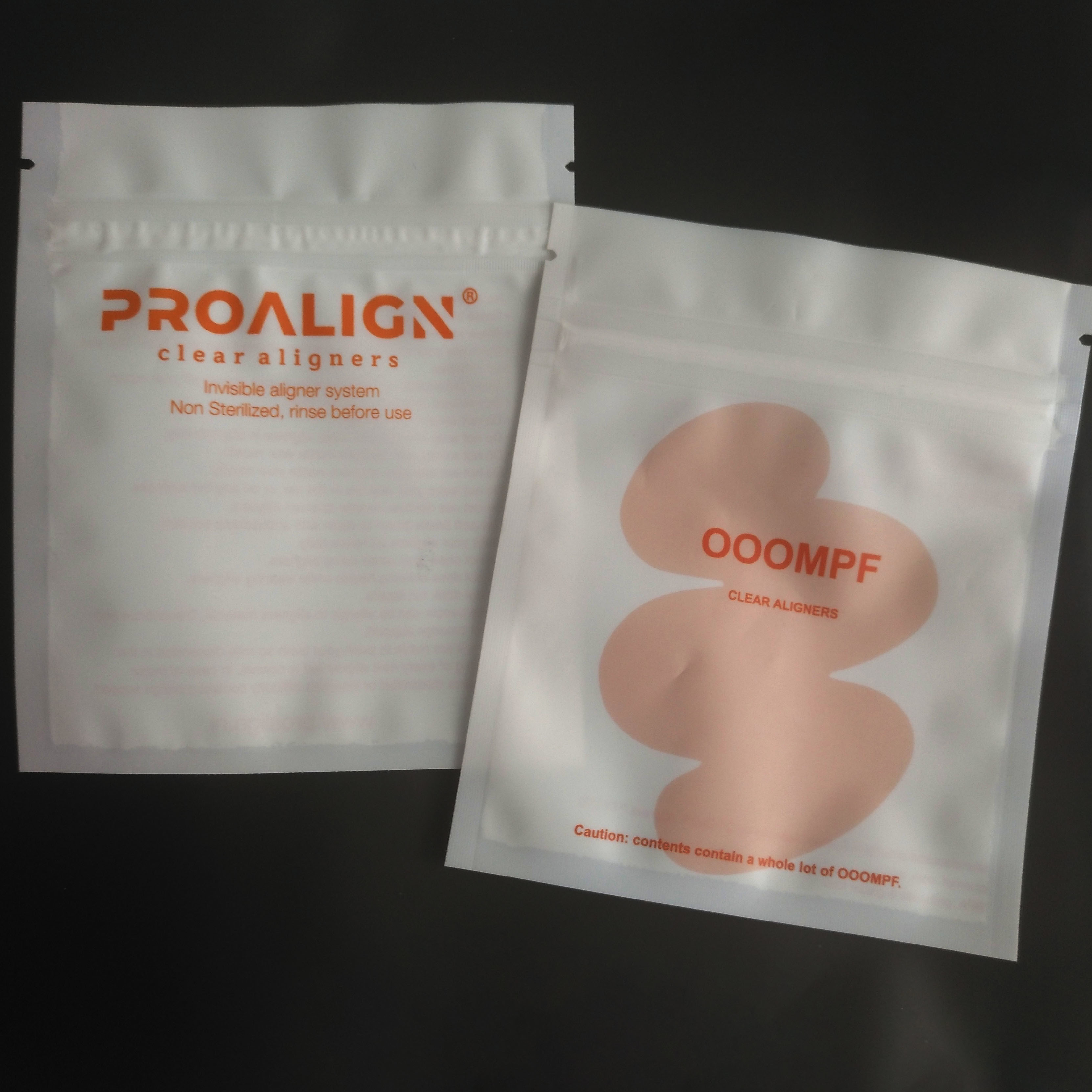 MOPP Vmpet บรรจุภัณฑ์ซิปล็อคพลาสติก Matte Teeth Clear Aligners ISO