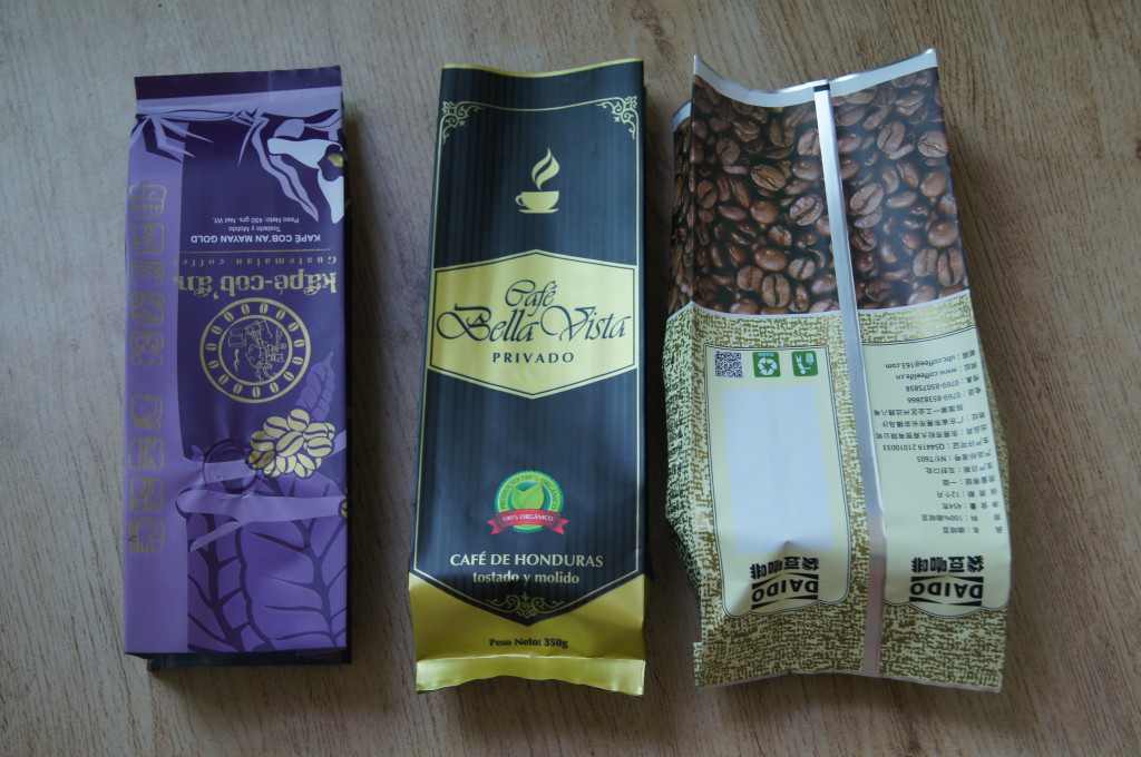 บรรจุภัณฑ์พิมพ์ลายสีสันด้วยวาล์ว